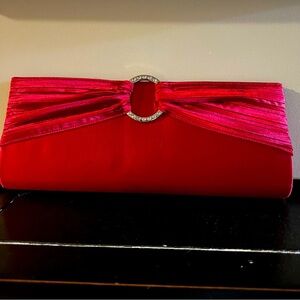 Elegant purse with strap inside